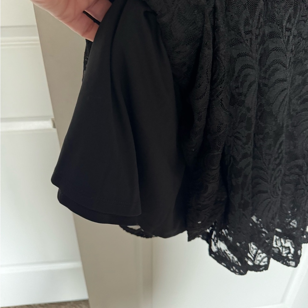 Torrid Lace A-Line Flutter Sleeve Dress - Picture 4 of 8